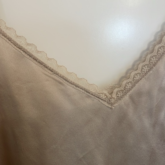 Champagne silk camisole - Picture 1 of 5